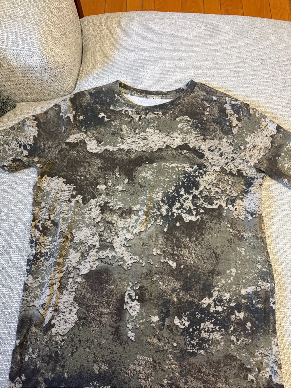 RedHead Short Sleeve Tee in Green and Brown Camo Wash